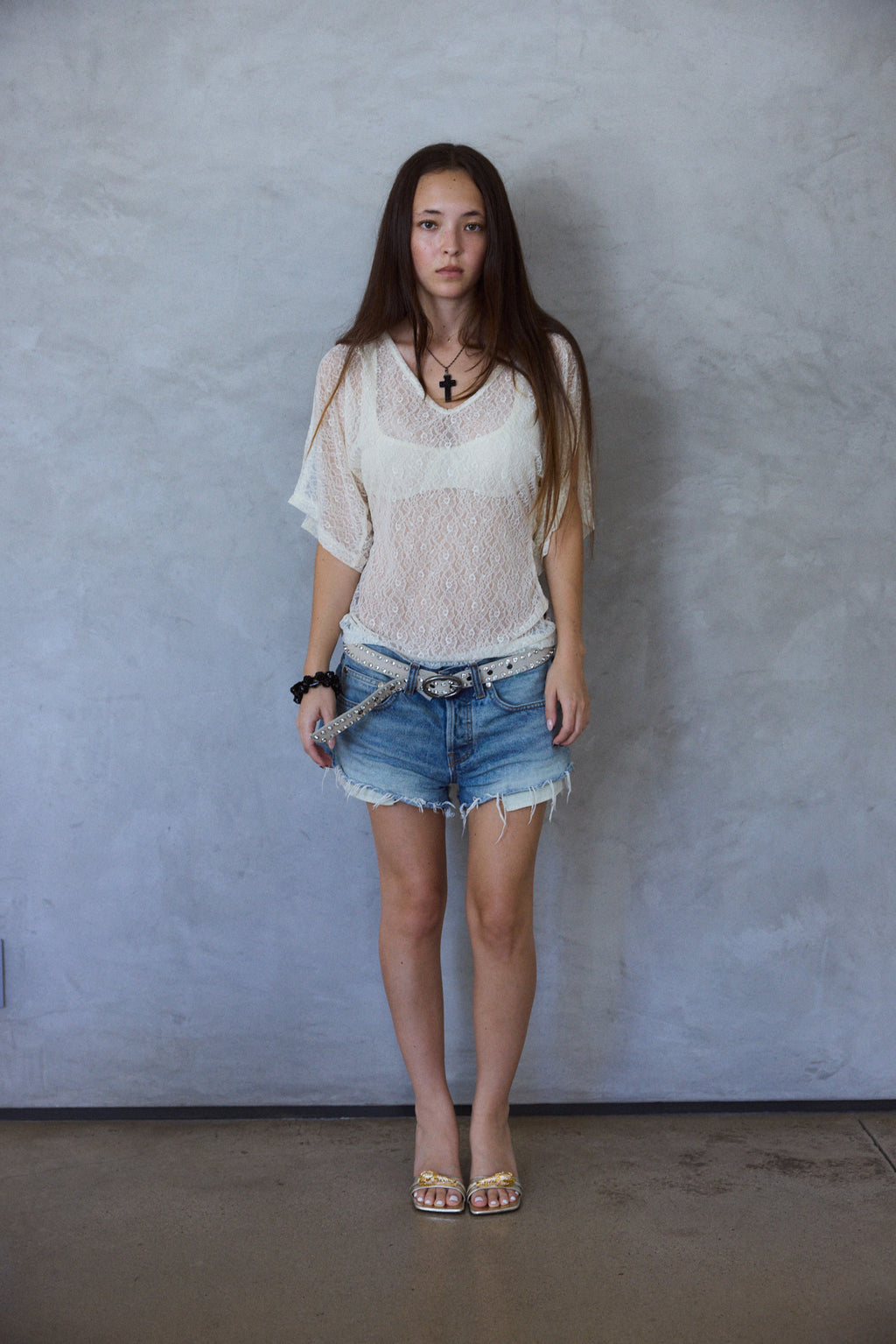 Lily Flutter Tee in Sandstone Lace