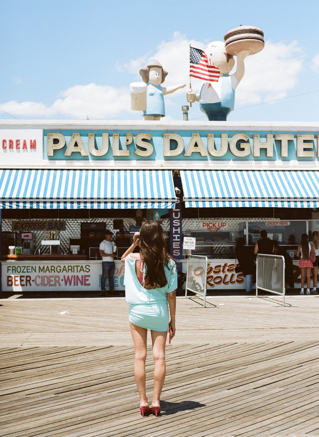 Julia Short Sleeve Dress in Aquamarine